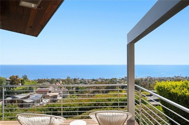 856 Diamond, Laguna Beach, CA 92651