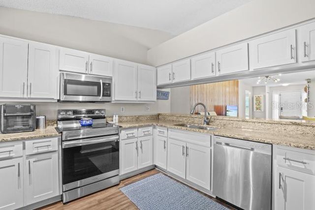 421 BENSON STREET, Valrico, FL 33594