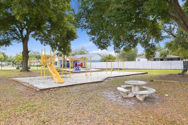 421 BENSON STREET, Valrico, FL 33594
