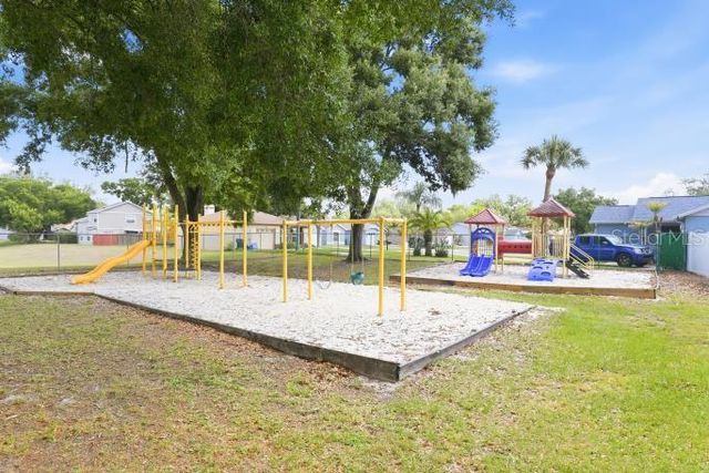 421 BENSON STREET, Valrico, FL 33594