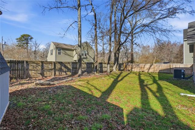 109 Crocker ST, Suffolk, VA 23434