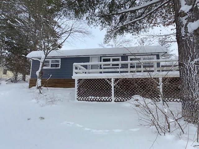 5921 N Bayshore Drive, Irons, MI 49644