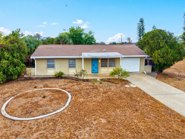 324 GRANADA BOULEVARD, North Port, FL 34287