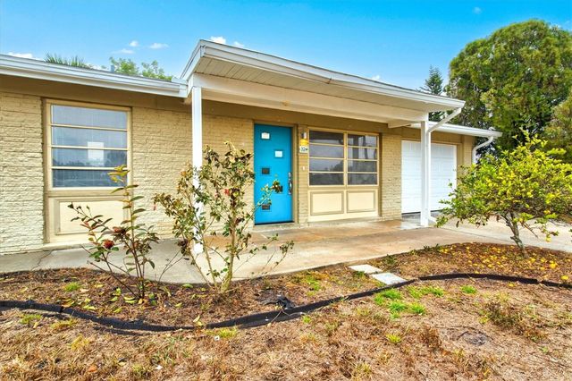 324 GRANADA BOULEVARD, North Port, FL 34287