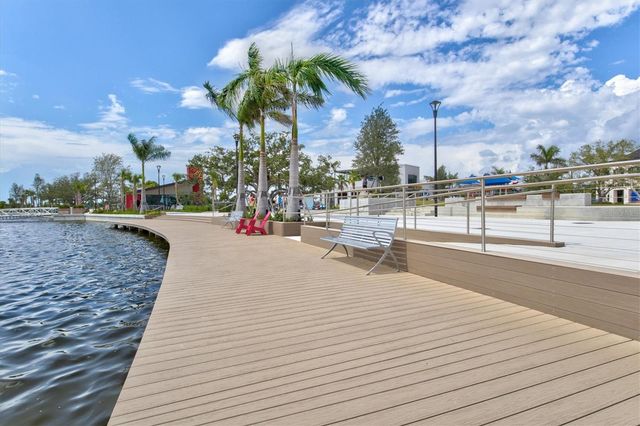 324 GRANADA BOULEVARD, North Port, FL 34287