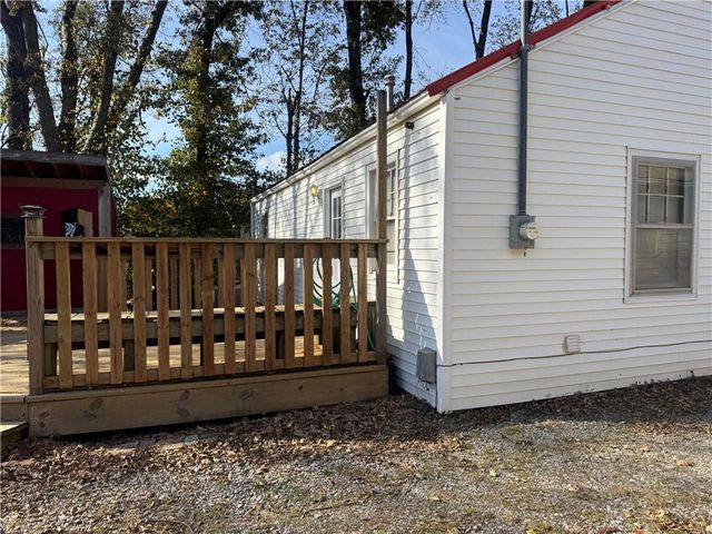 105 W Billings Street, Pittsburg, KS 66762