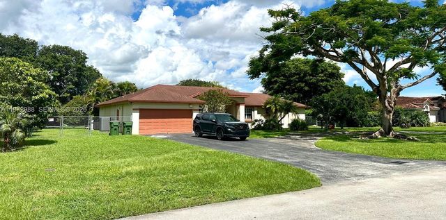 1771 NW 17th St, Homestead, FL 33030