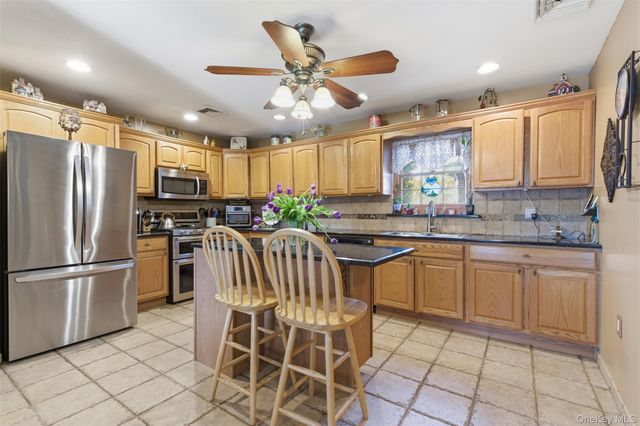 2185 Howard Place, Bellmore, NY 11710