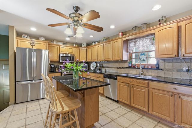 2185 Howard Place, Bellmore, NY 11710