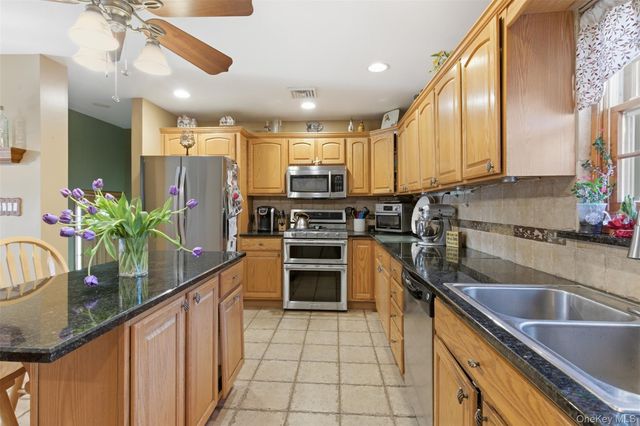 2185 Howard Place, Bellmore, NY 11710
