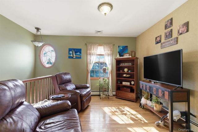 2185 Howard Place, Bellmore, NY 11710