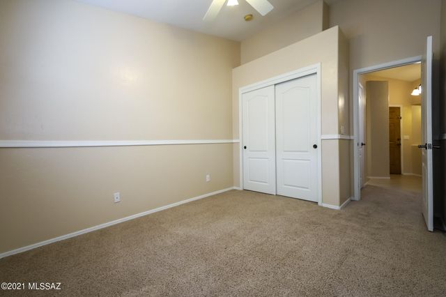 10489 E Bonpland Willow Drive, Tucson, AZ 85747