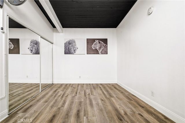 5460 White Oak F303, Encino, CA 91316