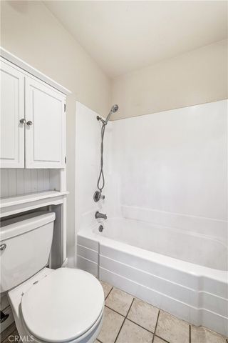 5460 White Oak F303, Encino, CA 91316