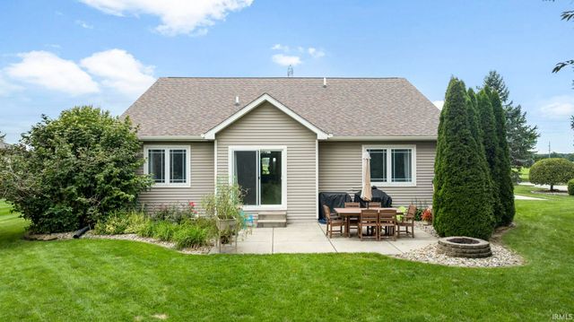 53702 Songbird Way, Bristol, IN 46507