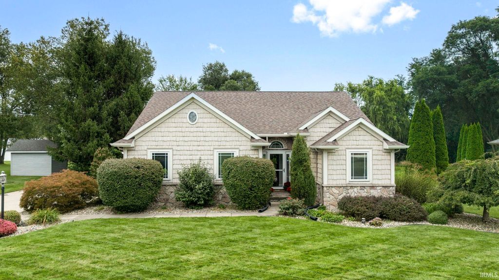 53702 Songbird Way, Bristol, IN 46507