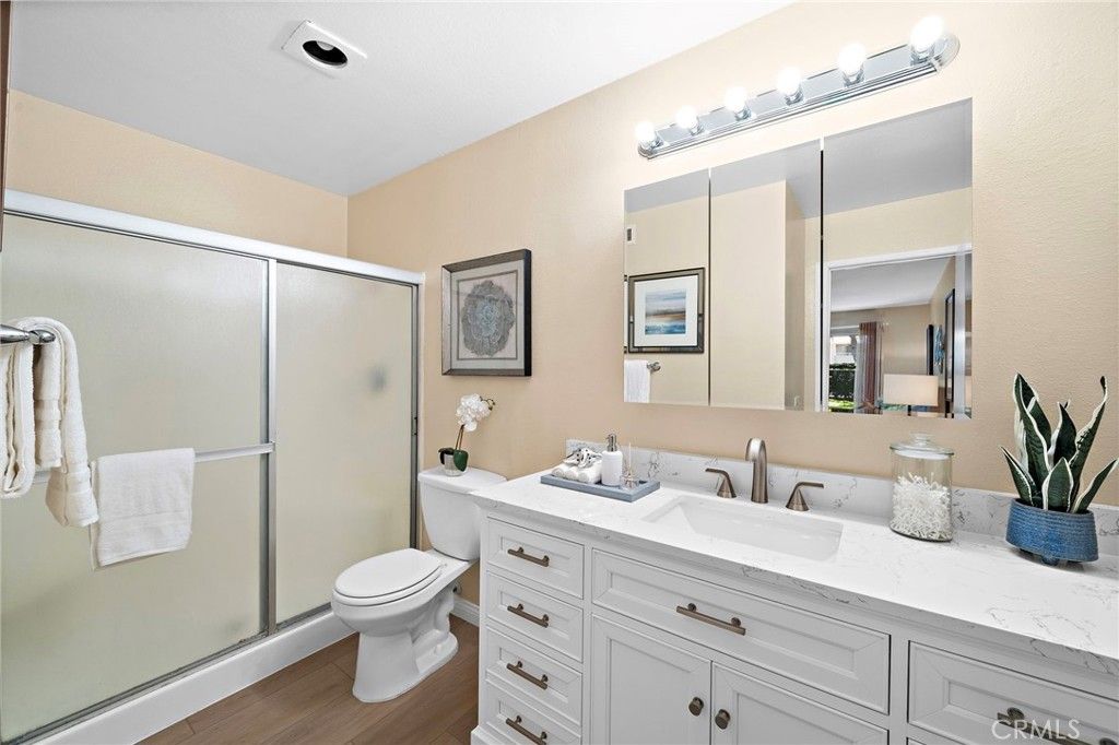 Image 19 of property listing at 22212 Caminito Vino, Laguna Hills, CA 92653