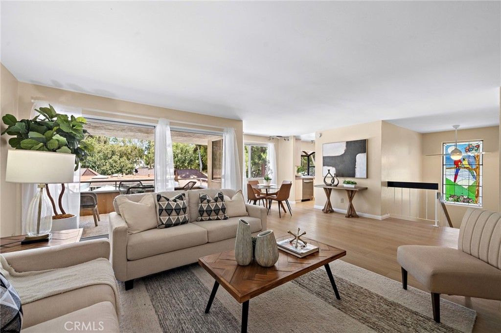 Image 8 of property listing at 22212 Caminito Vino, Laguna Hills, CA 92653