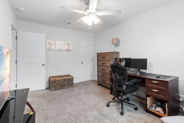 818 Marksman Court, Clarksville, TN 37042