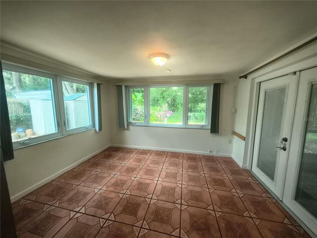 6627 PARKSIDE DRIVE, New Port Richey, FL 34653