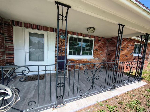 6627 PARKSIDE DRIVE, New Port Richey, FL 34653