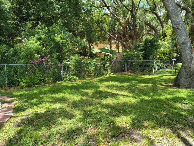 6627 PARKSIDE DRIVE, New Port Richey, FL 34653