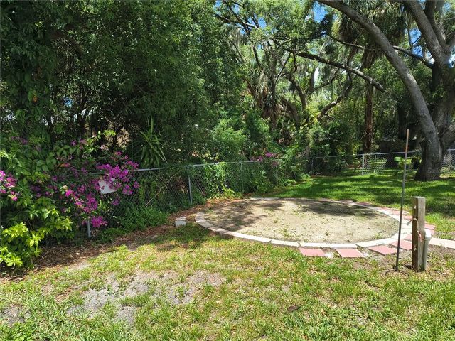 6627 PARKSIDE DRIVE, New Port Richey, FL 34653