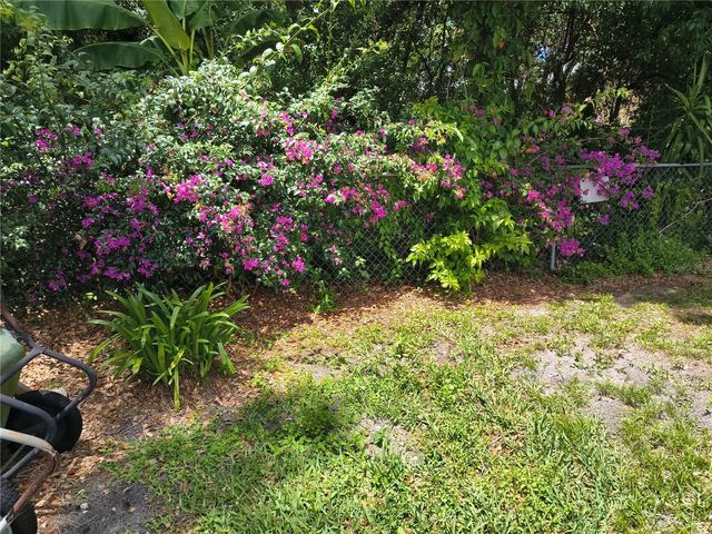 6627 PARKSIDE DRIVE, New Port Richey, FL 34653