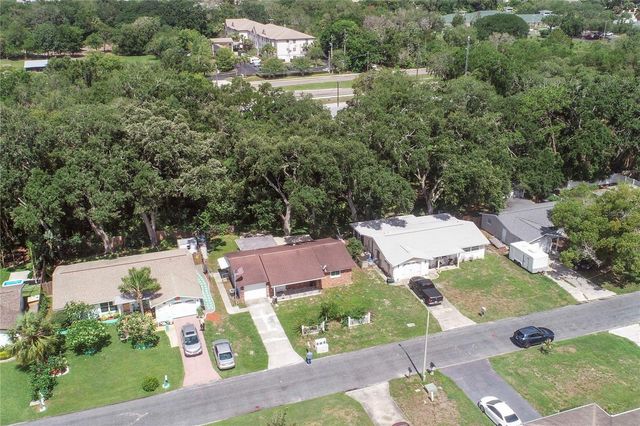 6627 PARKSIDE DRIVE, New Port Richey, FL 34653