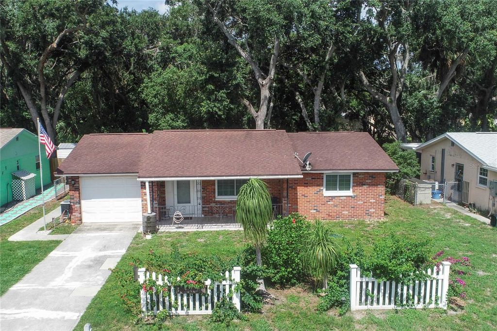 6627 PARKSIDE DRIVE, New Port Richey, FL 34653