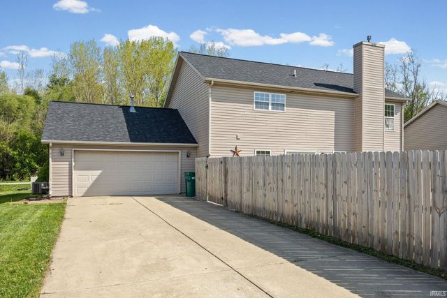 4027 Fiddlesticks Drive, Lafayette, IN 47909