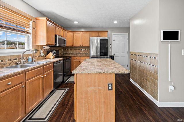 4027 Fiddlesticks Drive, Lafayette, IN 47909