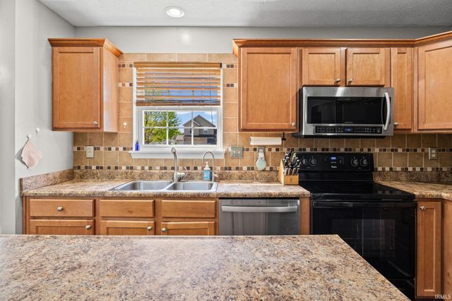 4027 Fiddlesticks Drive, Lafayette, IN 47909