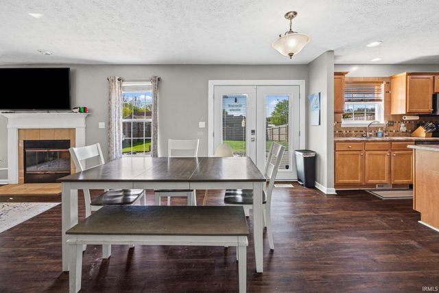 4027 Fiddlesticks Drive, Lafayette, IN 47909