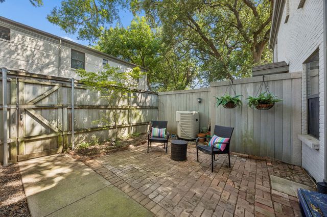 4953 N Hall Street, Dallas, TX 75235