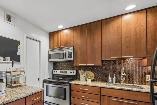 4953 N Hall Street, Dallas, TX 75235