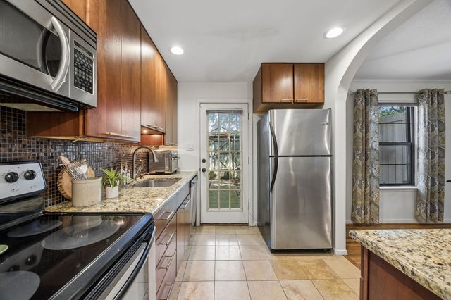 4953 N Hall Street, Dallas, TX 75235