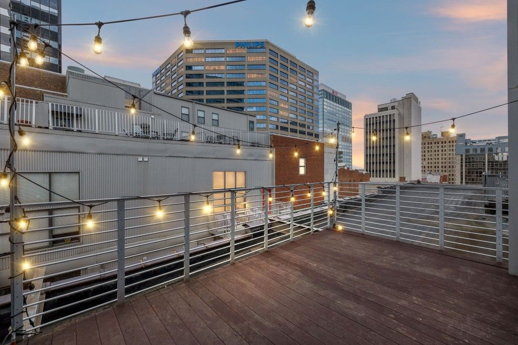 231 Rep John Lewis Way N Apt 503, Nashville, TN 37219