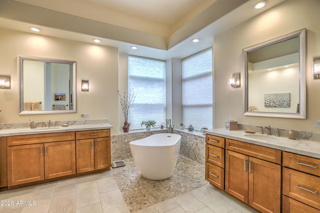 7700 E EVENING GLOW Drive, Scottsdale, AZ 85266