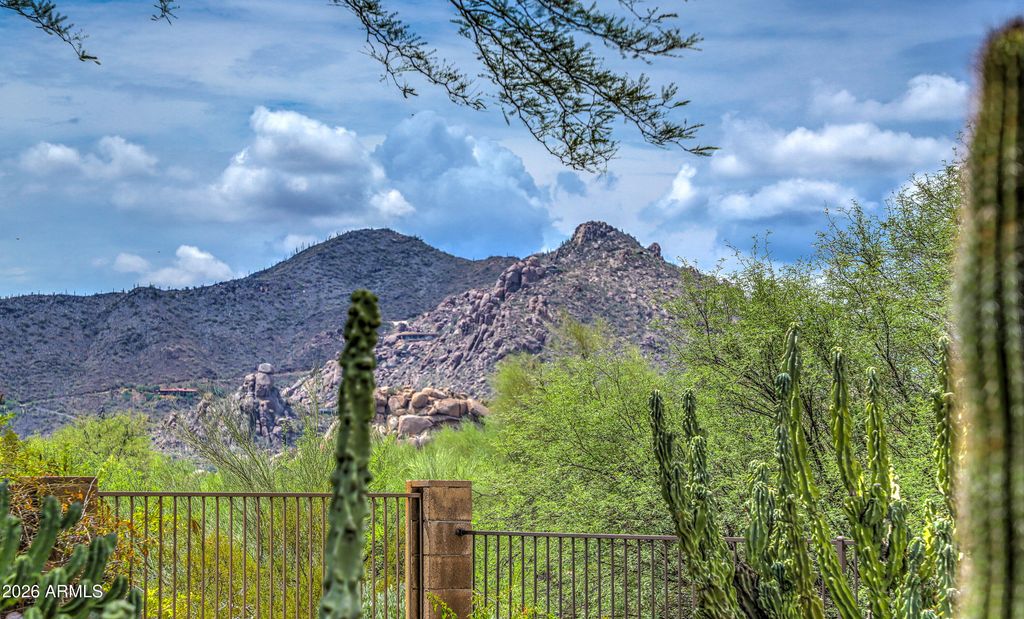 7700 E EVENING GLOW Drive, Scottsdale, AZ 85266 — photo 4