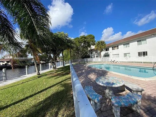 151 SE 6th Avenue 3, Pompano Beach, FL 33060