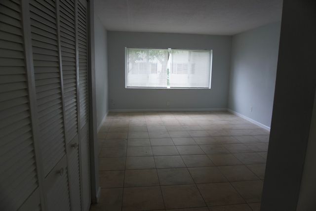 151 SE 6th Avenue 3, Pompano Beach, FL 33060