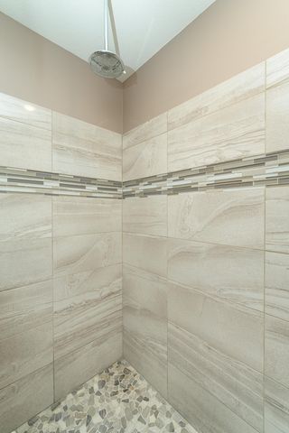 522 8th Street SW, Pine Island, MN 55963