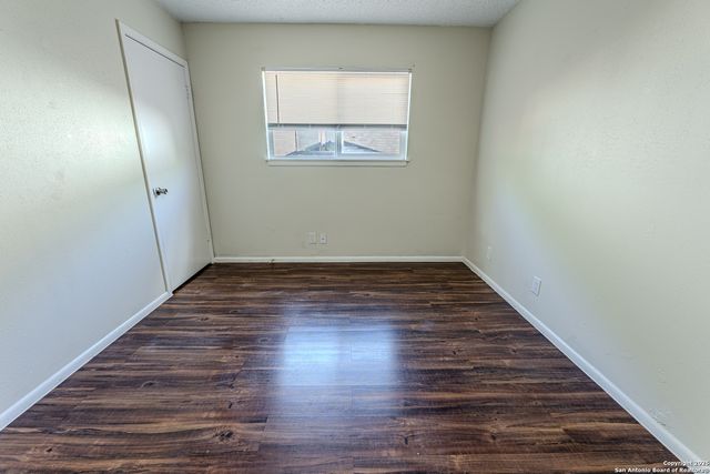 6915 Forest Meadow, San Antonio, TX 78240