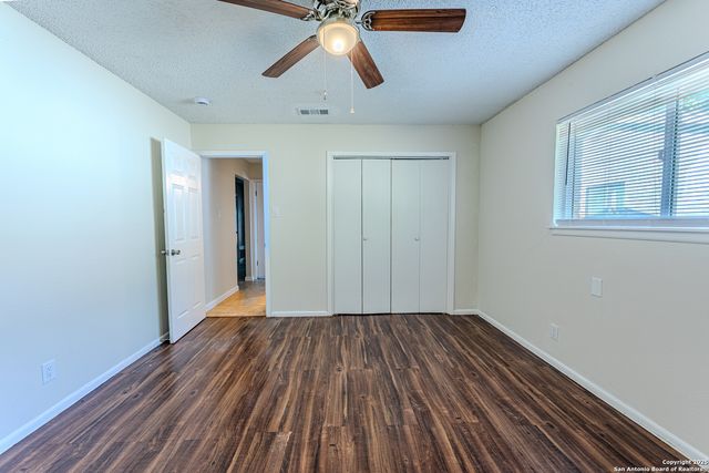 6915 Forest Meadow, San Antonio, TX 78240