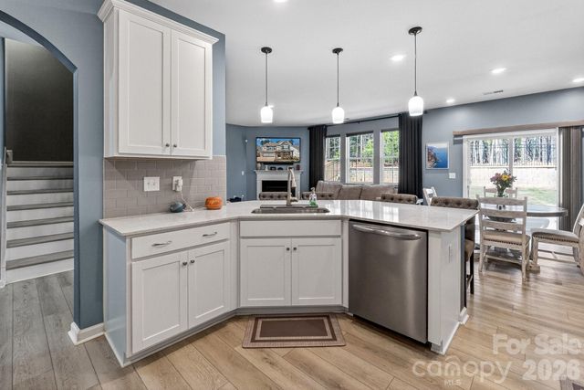 193 Abersham Drive, Mooresville, NC 28115