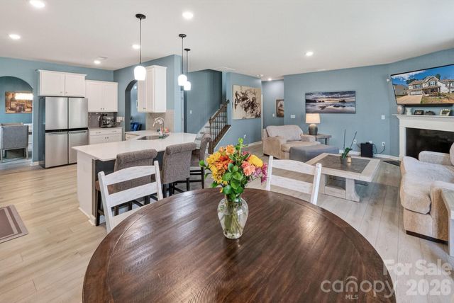 193 Abersham Drive, Mooresville, NC 28115