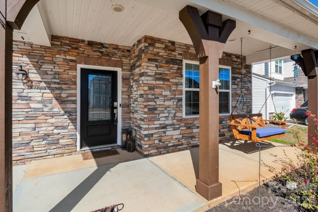 193 Abersham Drive, Mooresville, NC 28115