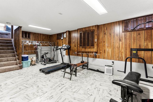 2517 S 167th Street, Omaha, NE 68130