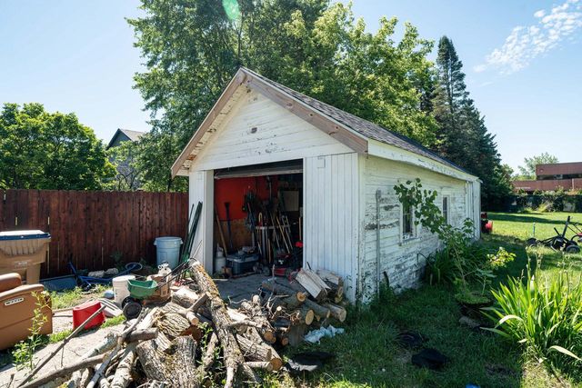 5121 85th STREET, Pleasant Prairie, WI 53158